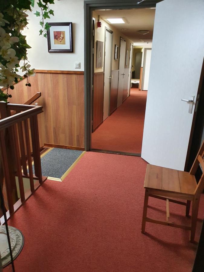 Hoeve Cobelli Noorbeek Exteriör bild