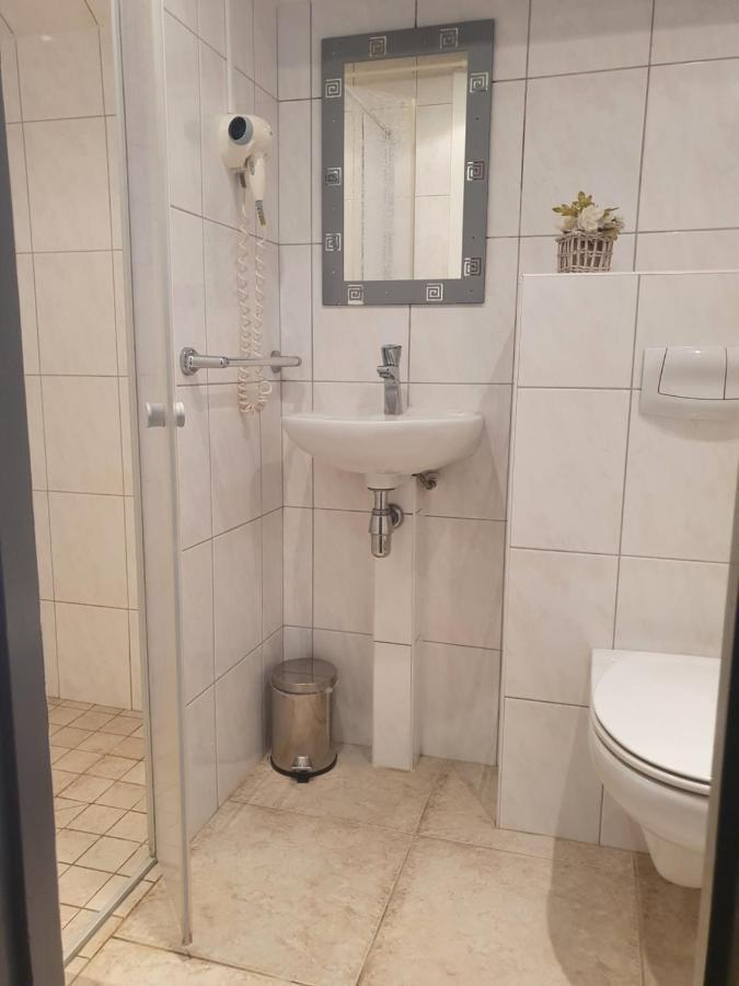 Hoeve Cobelli Noorbeek Exteriör bild