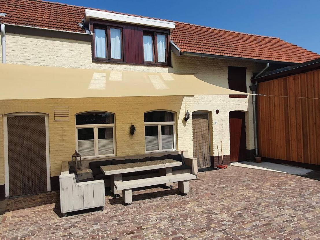 Hoeve Cobelli Noorbeek Exteriör bild
